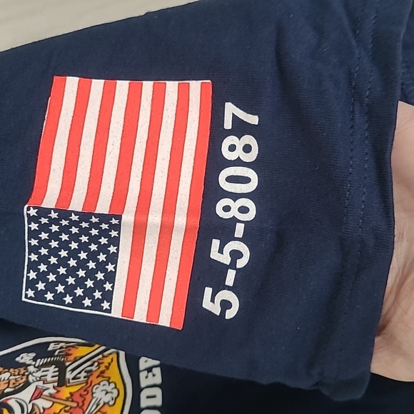 FDNY Engine 1 Ladder 24 Sept 11th, 911 Tee - Picture 4 of 6